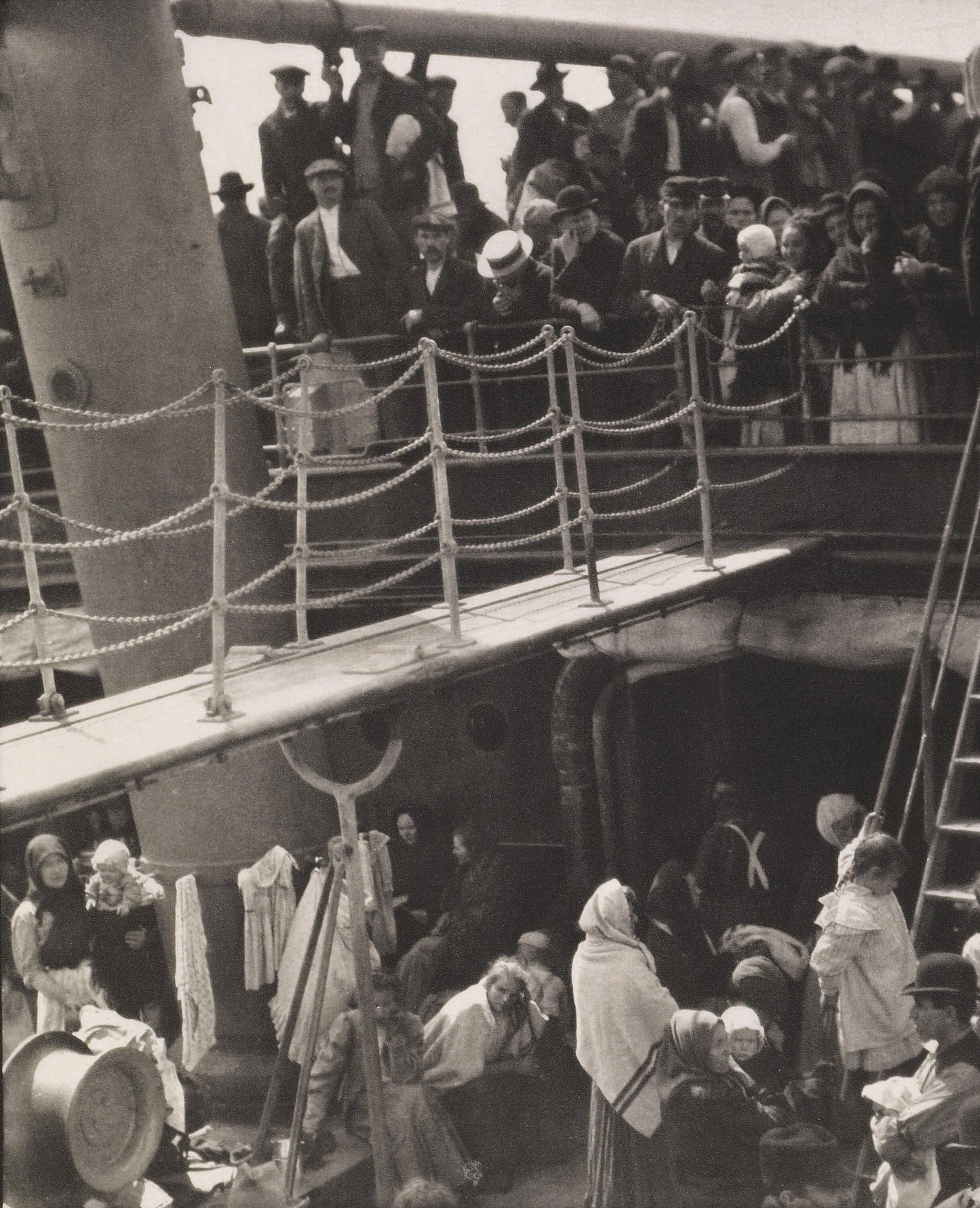The Steerage - Alfred_Stieglitz Photograph on